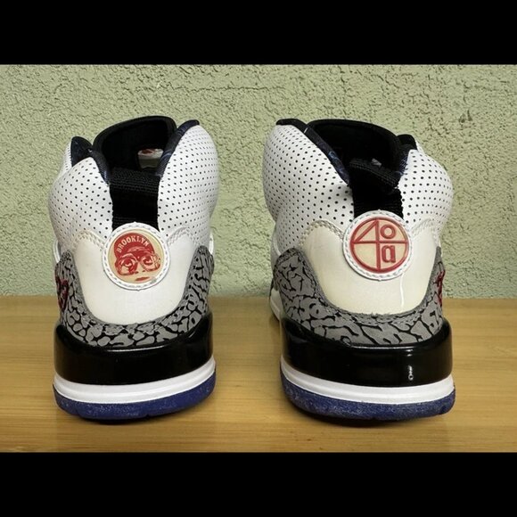 Size‎ 10 - Jordan Spizike White 2010 315371-102 - Picture 7 of 12